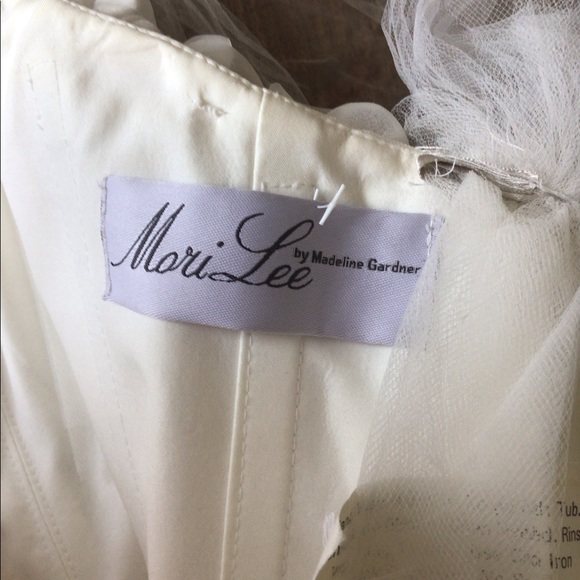 Mori Lee Wedding Dress - Picture 8 of 16